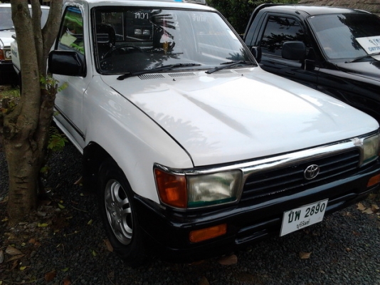 ***ขายแล้วครับขอบคุณ Truck2hand ขาย กระบะตอนเดียว TOYOTA HILUX MIGHTY-X ปี36/93 เครื่องเดิม2L 2.5 แรงดี แห้ง ติดง่ายไม่เยิ้ม ช่วงล่างคัสซีสวย ไม่ผุ ไม่ดาม ภายในสวย คอนโซลครบ  แอร์ พ.ธรรมดา ทำตาเต็ม โป่งหน้า สวยๆ สีสวย เคลียร์สีแล้ว  ยางดี4เส้น พื้นปูกระบะ