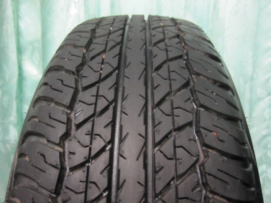 ขายยาง Dunlop รุ่น Grandtrek ขนาด 245/70R16 ยางผลิตปี 13 สภาพใหม่มากๆ