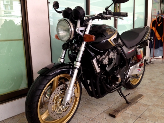 ขาย CB400 SF VTEC1 ปี2000 สวยๆ อินวอยแท้+สรรพสามิตแท้+พรบ. ราคา 95000 บาท ขาย CB400 SF VTEC1 ปี2000 สวยๆ อินวอยแท้+สรรพสามิตแท้+พรบ. ราคา 95000 บาท