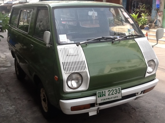 ลดเหลือ 89000 บ.คร๊าบ รถตู้เรโทร 1977 TOYOTA, LITEACE 1.2L BENZENE ช่วงสั้น  สีเขียว เกียร์ธรรมดา