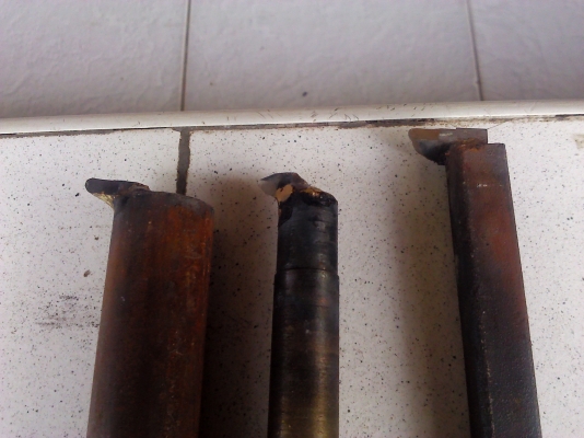 มีดกลึงแบบเชื่อมติดพร้อมด้ามและเจียร์ให้(มีVDOทดสอบกลึงให้ดู) ใช้ได้เลยเมื่อไปถึง เชื่อมให้แบบหนึ่งด้านและสองด้าน มีดกลึงแบบเชื่อมติดพร้อมด้ามและเจียร์ให้(มีVDOทดสอบกลึงให้ดู) ใช้ได้เลยเมื่อไปถึง เชื่อมให้แบบหนึ่งด้านและสองด้าน