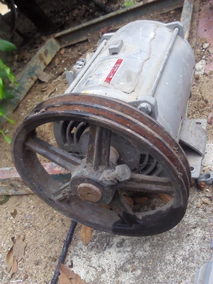 ลดราคามอเตอร์ mitsubishi 7.5 แรง 3 เฟส 380 V. สภาพพร้อมใช้ ไม่มีรอยแกะซ่อม ลดราคามอเตอร์ mitsubishi 7.5 แรง 3 เฟส 380 V. สภาพพร้อมใช้ ไม่มีรอยแกะซ่อม