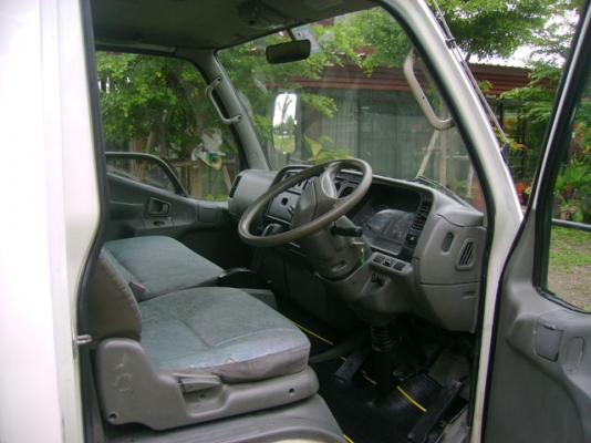 MITSUBISHI CANTER GUTS LPG โรงงาน บรรทุก 4 ล้อไม่ติดเวลา