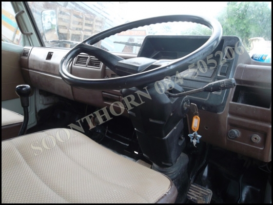 ขายด่วน รถบรรทุก 6 ล้อ HINO KM777 / 120 แรง รถห้างแท้ เดิมๆ มือเดียว สภาพพร้อมใช้งาน ราคาสุดคุ้ม