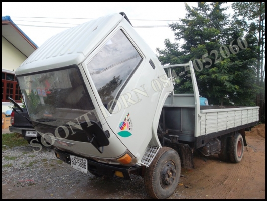 ขายด่วน รถบรรทุก 6 ล้อ HINO KM777 / 120 แรง รถห้างแท้ เดิมๆ มือเดียว สภาพพร้อมใช้งาน ราคาสุดคุ้ม