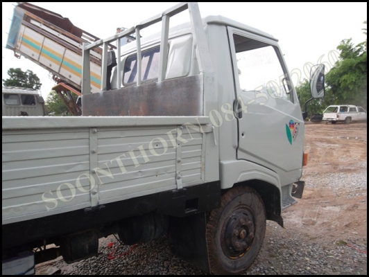 ขายด่วน รถบรรทุก 6 ล้อ HINO KM777 / 120 แรง รถห้างแท้ เดิมๆ มือเดียว สภาพพร้อมใช้งาน ราคาสุดคุ้ม