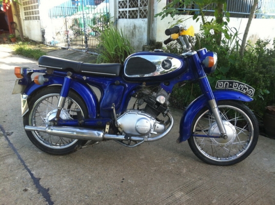 ขายcd 125 ถูกๆ 15900 สภาพสวยๆ รถจอดนาน มีเล่มให้ ตามรูปครับ ถูกๆ   0918759329