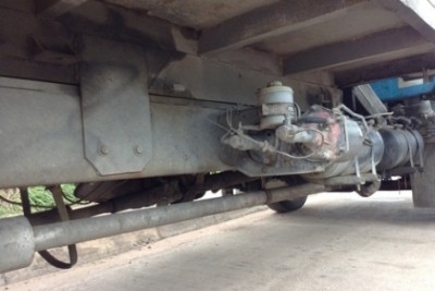 Hino Hi-Tech 6 ล้อ FG+เครน3ตัน. 5 เหลี่ยม ท้องV เครื่อง 210 แรงม้า กระบะยาว 6 เมตร ยางขอบ20 สภาพ 90\% เบรกจิ๊ฟฟี่ พวงมาลัยเพาเวอร์ ไฟฟ้า. สภาพพร้อมใช้. 750,000