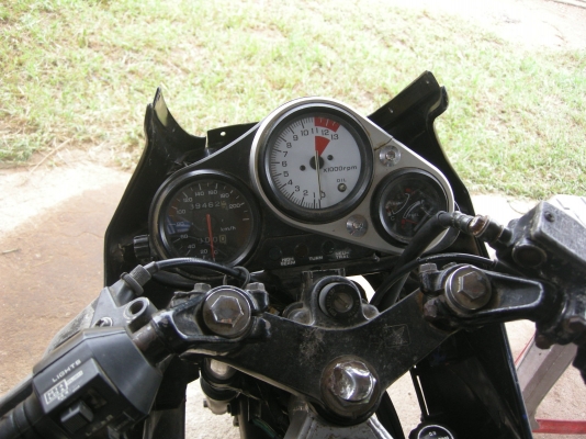 ขาย NSR 150 มีเล่มทะเบียน 5000 ขาย NSR 150 มีเล่มทะเบียน 5000