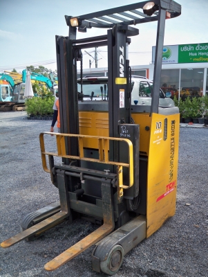 Forklift TCM ยืนขับ