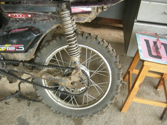 ขาย ดรีมแข่ง 8500 มีเล่มทะเบียน โดดได้เลย ขาย ดรีมแข่ง 8500 มีเล่มทะเบียน โดดได้เลย