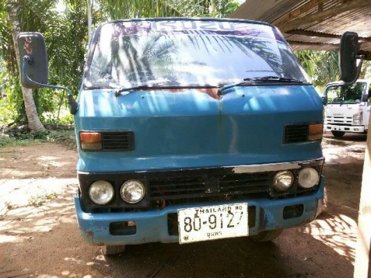 ขายรถ 4 ล้อใหญ่หัวคัสซี ISUZU KS 88 แรงม้า เล่มทะเบียนพร้อม ราคา 100000