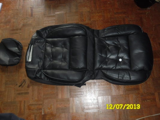 ชุดหุ้มเบาะหนังเข้ารูป