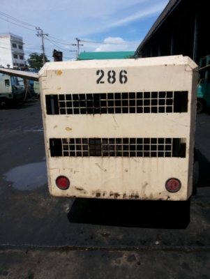 ขายปั้ม INGERSOLL-RAND  375 CFM เครื่องขมิ้น พร้อมใช้งาน พร้อมรับประกัน ครับ