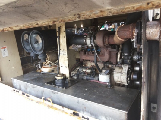 ขายปั้ม INGERSOLL-RAND  375 CFM เครื่องขมิ้น พร้อมใช้งาน พร้อมรับประกัน ครับ