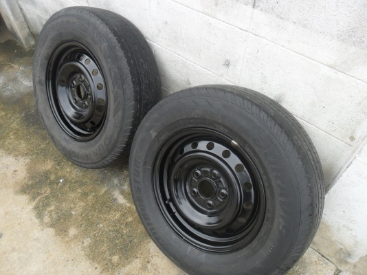 ล้อกะทะ 15 นิ้ว 5รู114 ไมตี้ พร้อมยาง 215/70R15 สวยๆ 1 คู่ ราคา 2700 บาท