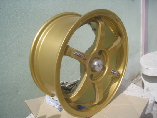 ขายล้อแม็กของใหม่ ssr type c rs 15"x6.5" 4รู100 et38 สนใจติดต่อเล็ก คลองสามครับ  (081-3747940)