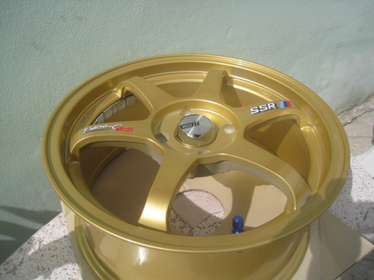 ขายล้อแม็กของใหม่ ssr type c rs 15"x6.5" 4รู100 et38 สนใจติดต่อเล็ก คลองสามครับ  (081-3747940)