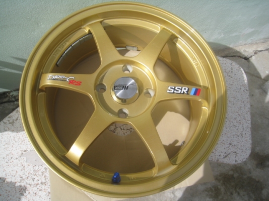 ขายล้อแม็กของใหม่ ssr type c rs 15"x6.5" 4รู100 et38 สนใจติดต่อเล็ก คลองสามครับ  (081-3747940)