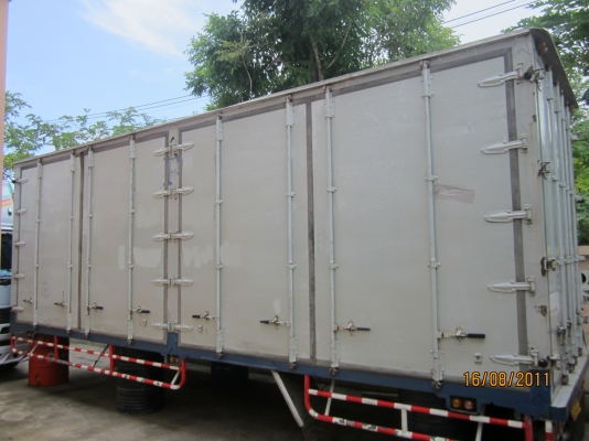 ตู้เปล่า 10 บาน ยาว7.30 เมตร สภาพดีพร้อมใช้งาน ขายถูกๆ