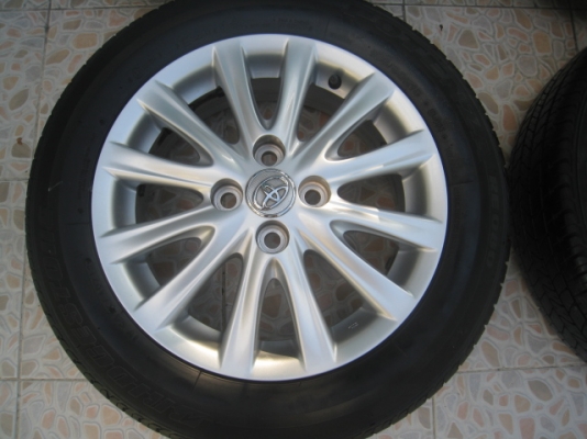 ขายล้อแม็ก Toyota vios 12 ก้าน 15"x5.5" et45 4รู100 +ยางต้นปี12 ครับ  สนใจติดต่อเล็กคลองสามครับ (081-3747940)