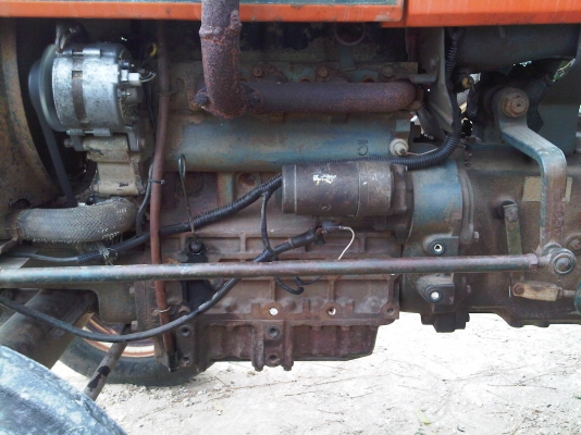 Kubota L2600 26แรง ไฮโดรลิคดี เครื่องแน่นดี แห้งๆ ครับ