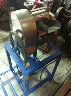 ขายเครื่องทำน้ำอ้อย พร้อมมอเตอร์