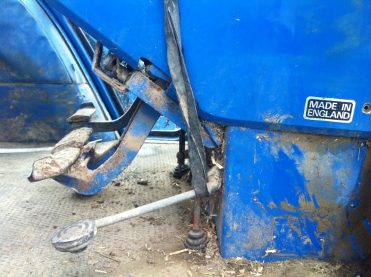ขาย Ford 7710 ยังไม่ผ่านงานในประเทศ