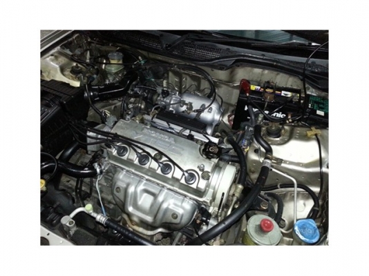 เพื่อนฝากขายครับ CIVIC 1.6 VTEC  AT ปี 2000 สภาพดีมากๆๆ ไม่ชน มือเดียว ศูนย์ตลอด