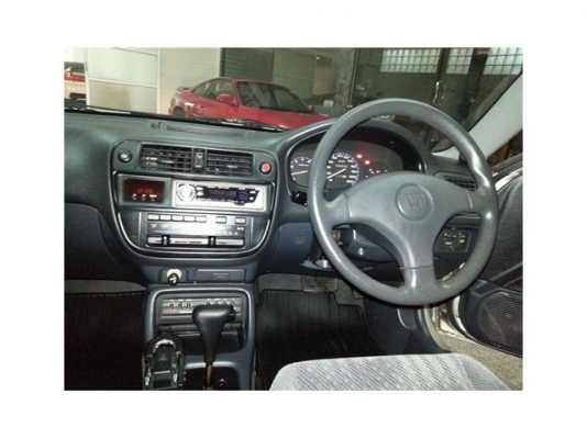เพื่อนฝากขายครับ CIVIC 1.6 VTEC  AT ปี 2000 สภาพดีมากๆๆ ไม่ชน มือเดียว ศูนย์ตลอด