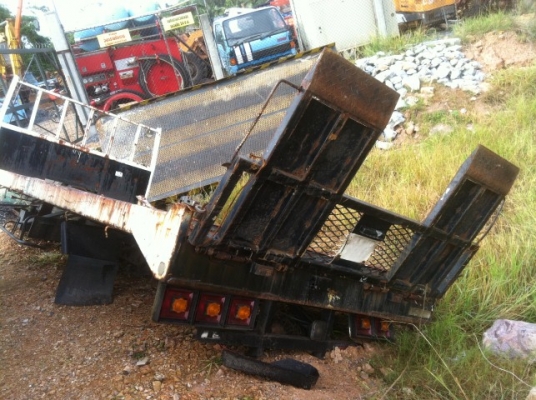 ถาดกระบะสไลด์ 6ล้อ ญี่ปุ่น