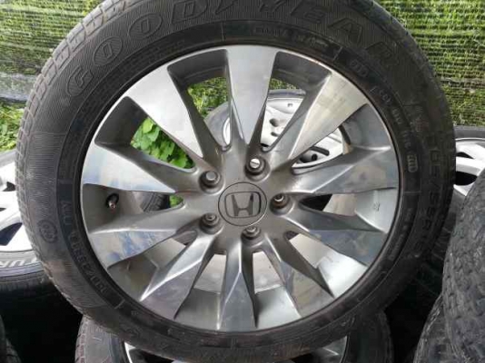 ขายแม็ก Honda ขอบ 16  พร้อมยาง  1ชุด