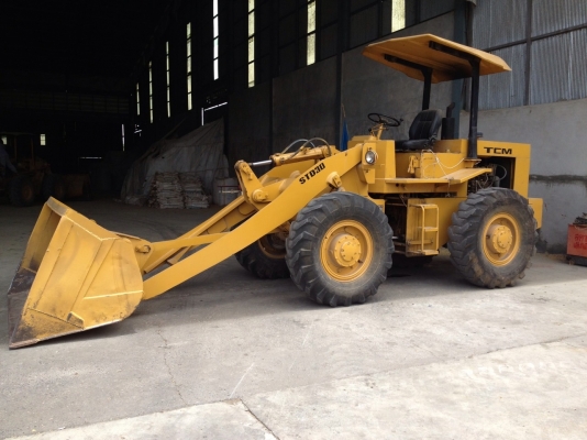 ขายรถตักล้อยาง TCM STD 30