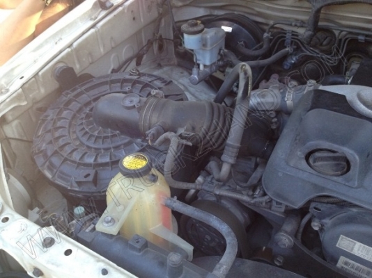 รถบรรทุก 4 ล้อ บรรทุกตู้เย็น ยี่ห้อ TOYOTA