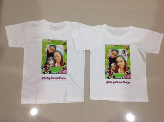 รับสกรีนภาพลงบน หมอน เสื้อ แก้ว กระเป๋าผ้า กรอบโทรศัพท์ ฯลฯ