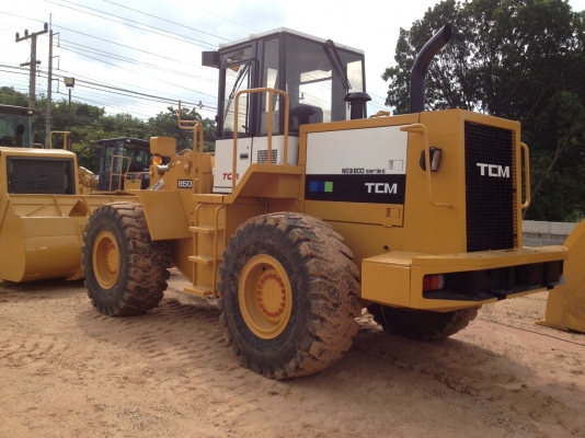 ขายรถตักล้อยาง TCM 850-2