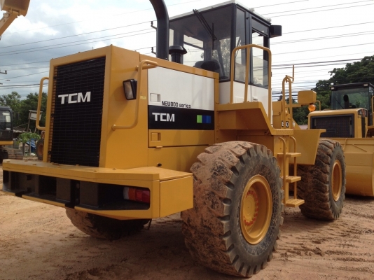 ขายรถตักล้อยาง TCM 850-2