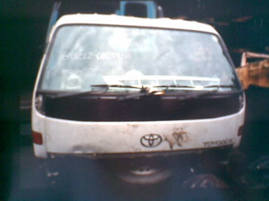 ขายหัวเก๋ง TOYOTA ฺBU212 หัวเก๋งมือสองสภาพดีจากญี่ปุ่น อุปกรณ์ครบ