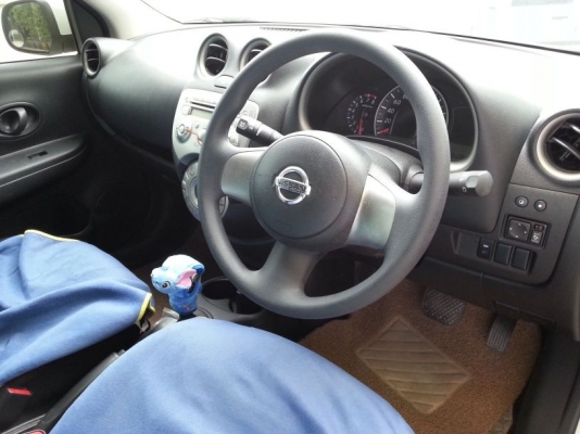 NISSAN, MARCH 1.2 VL ปี 2011 ฟรีดาว์น ผ่านง่าย