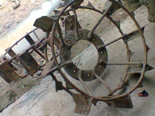 ขายรถไถคูโบต้าข้างขาวสภาพดีเอาไปใช้งานได้เลย อุปกรณ์ครบ