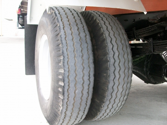 6ล้อไฮเทค สวยสวยมาอีกแล้วครับ ยาว 6.30เมตร จัดไปเลยไม่ต้องต่อ740000ครับ 6ล้อไฮเทค สวยสวยมาอีกแล้วครับ ยาว 6.30เมตร จัดไปเลยไม่ต้องต่อ740000ครับ