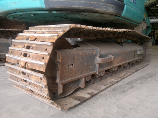 รถขุด KOBELCO SK135SR135-1E,2002Yr,6857Hr.รถนอกนำเข้าสภาพเยี่ยมสุดๆใช้งานได้เลยครับ