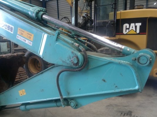 รถขุด KOBELCO SK135SR135-1E,2002Yr,6857Hr.รถนอกนำเข้าสภาพเยี่ยมสุดๆใช้งานได้เลยครับ