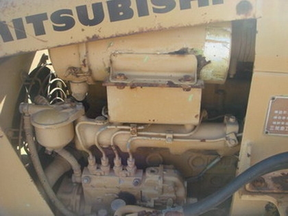 ขายด่วน รถแทรกเตอร์  MITSUBISHI  BD 2F