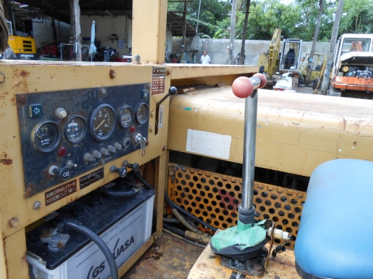 ขายรถดั๊มตีนตะขาบYANMAR  C50 R-2  MOROOKA  MST600 มี 3 คันให้เลือก  เก่านอกพร้อมใช้