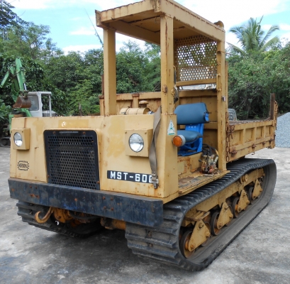 ขายรถดั๊มตีนตะขาบYANMAR  C50 R-2  MOROOKA  MST600 มี 3 คันให้เลือก  เก่านอกพร้อมใช้