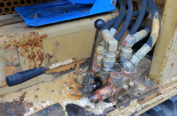 ขายรถดั๊มตีนตะขาบYANMAR  C50 R-2  MOROOKA  MST600 มี 3 คันให้เลือก  เก่านอกพร้อมใช้