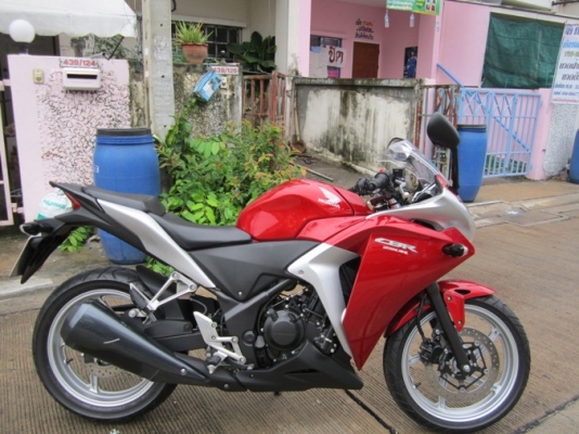ยังไงก็ขายCBR250iปี53 รถบ้านสวยๆเครื่องดีชุดโอนครบ