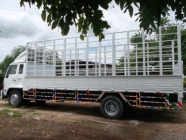 ขายรถหกล้อ ISUZU ROCKY รถห้าง ยาว 7.20 เมตร  เครื่อง 165  แรง