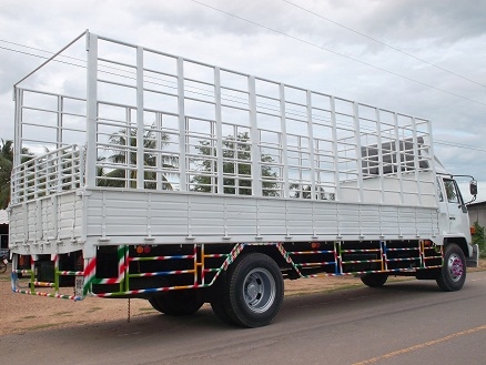 ขายรถหกล้อ ISUZU ROCKY รถห้าง ยาว 7.20 เมตร  เครื่อง 165  แรง